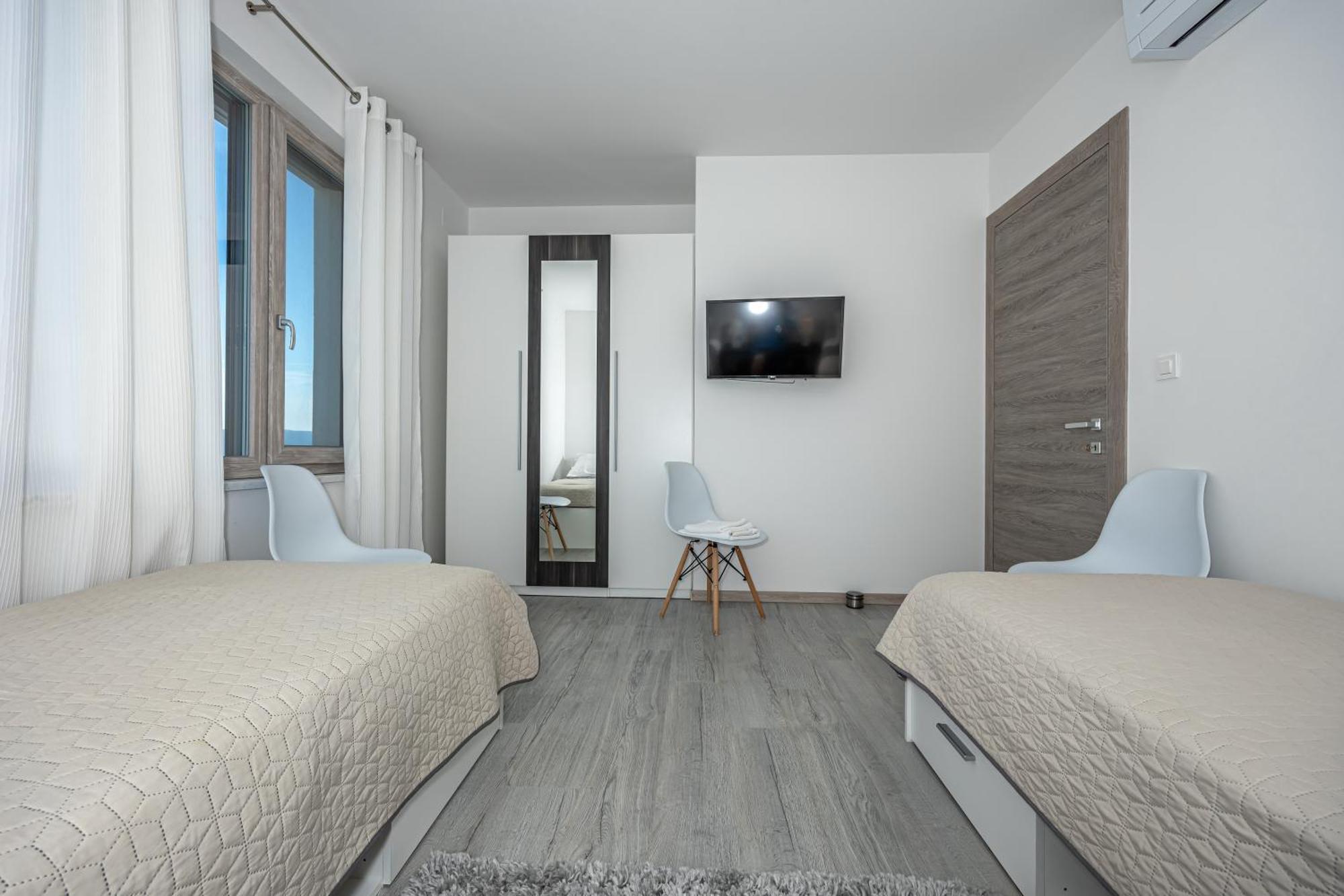 Luxury Villas White Sails ปิเนซิตซี ภายนอก รูปภาพ