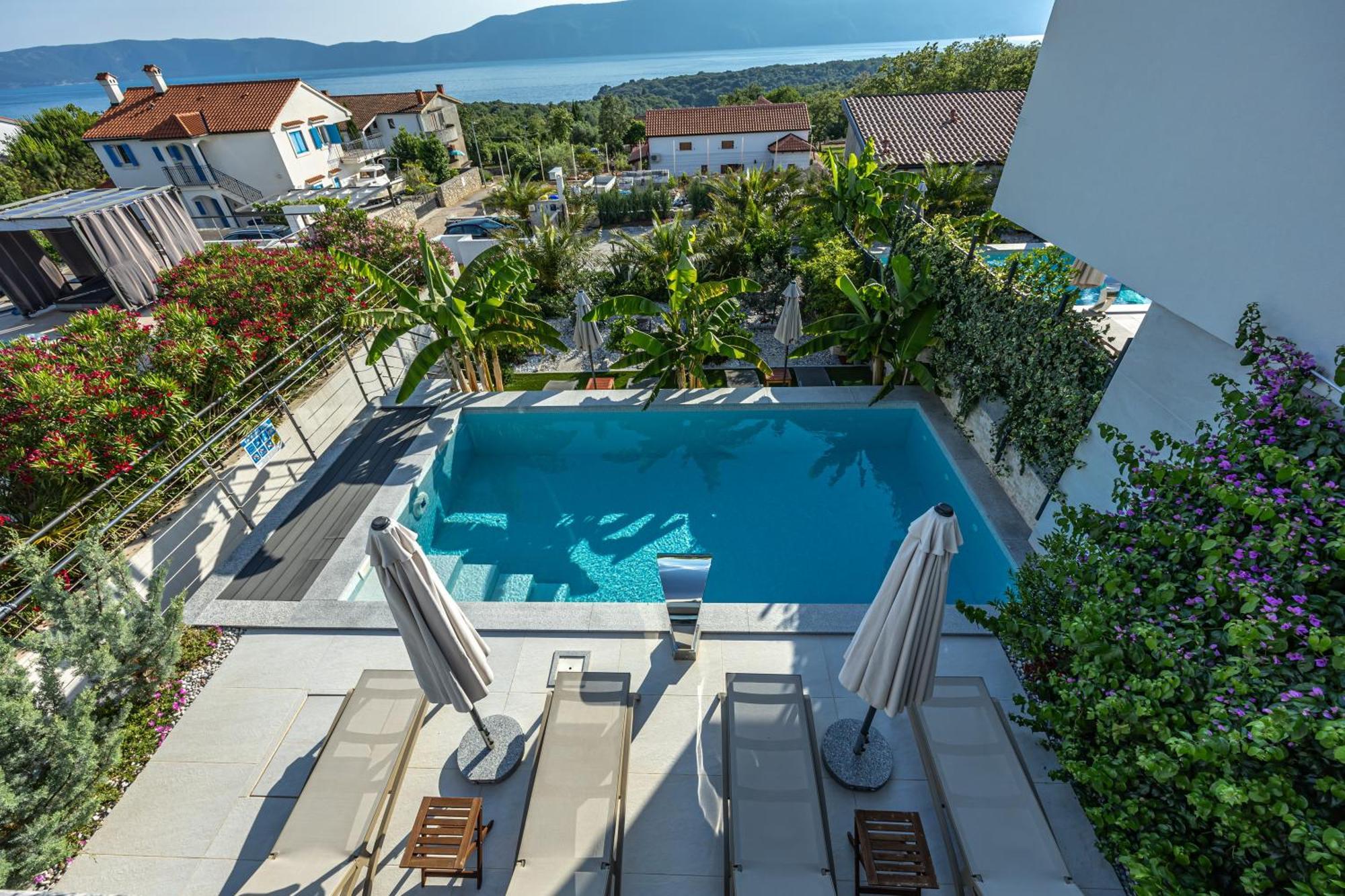 Luxury Villas White Sails ปิเนซิตซี ภายนอก รูปภาพ